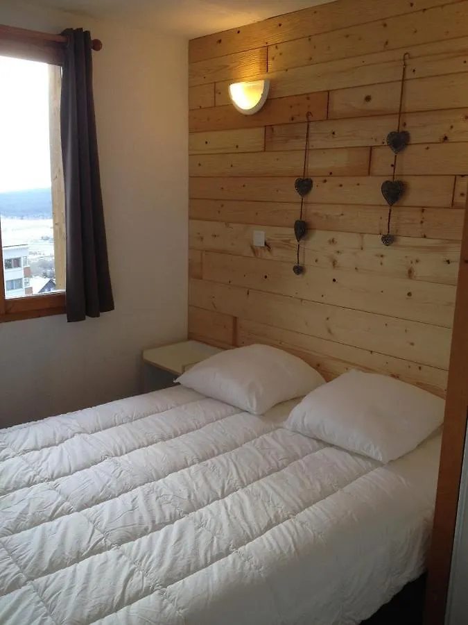 Lama-Gite-Des-Puys T3 Lamadalet, Vue Sud, Terrasse, Parking Prive Super Besse France