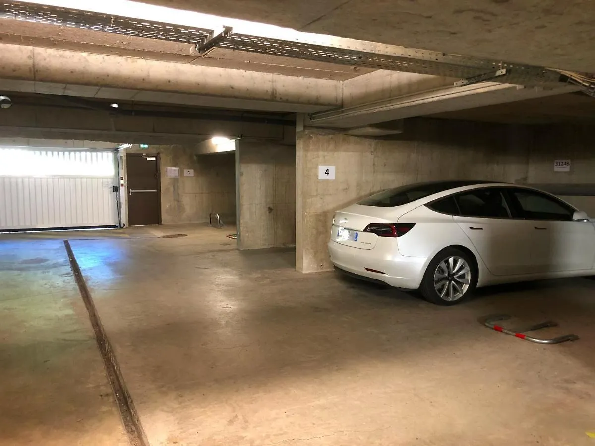 Lama-Gite-Des-Puys T3 Lamadalet, Vue Sud, Terrasse, Parking Prive Super Besse